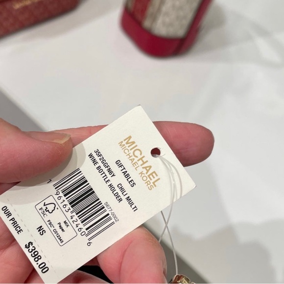 MICHAEL KORS WINE/WATER BOTTLE HOLDER IN RED CHILI MULTI NWT - Picture 5 of 5